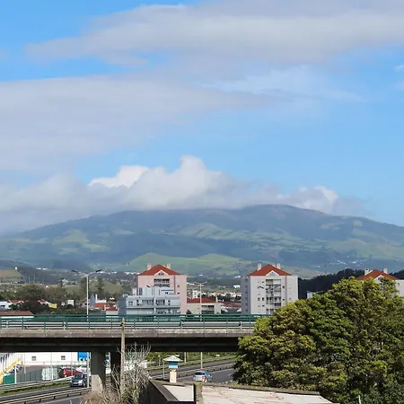 Aptº T2 Duplex - S. Pedro Iii