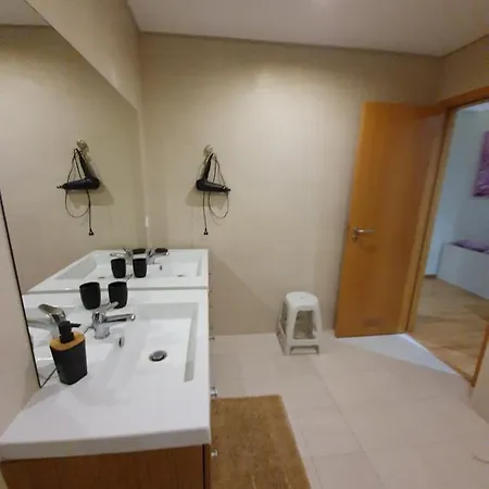 Aptº T2 Duplex - S. Pedro Iii Apartamento