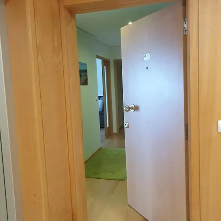 Aptº T2 Duplex - S. Pedro Iii