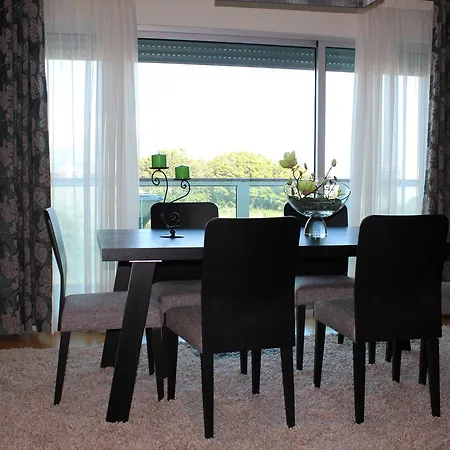 Aptº T2 Duplex - S. Pedro Iii Apartment