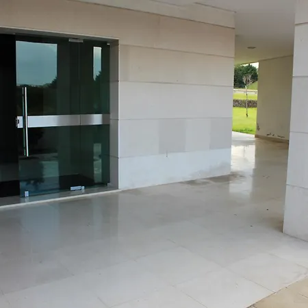 Aptº T2 Duplex - S. Pedro Iii * Ponta Delgada (Sao Miguel)