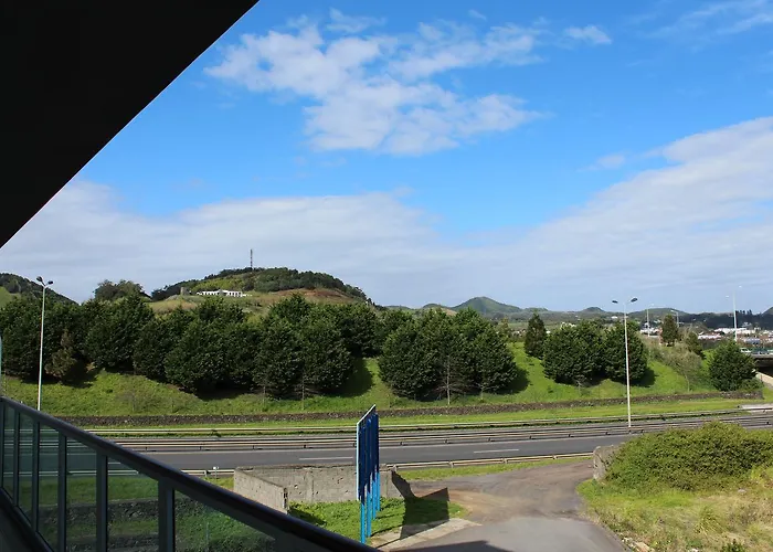 Aptº T2 Duplex - S. Pedro Iii アパート