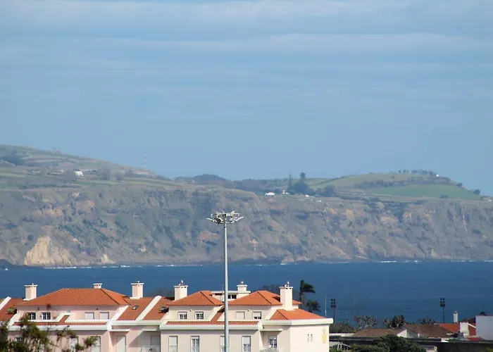 Aptº T2 Duplex - S. Pedro Iii