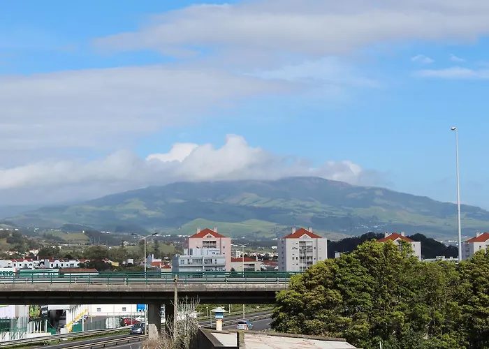 Aptº T2 Duplex - S. Pedro Iii