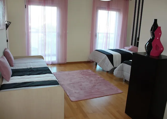 شقة Aptº T2 Duplex - S. Pedro Iii *