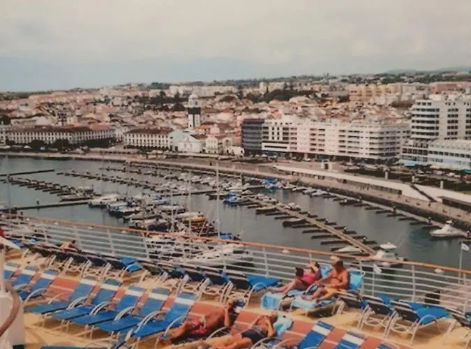 Aptº T2 Duplex - S. Pedro Iii アパート *