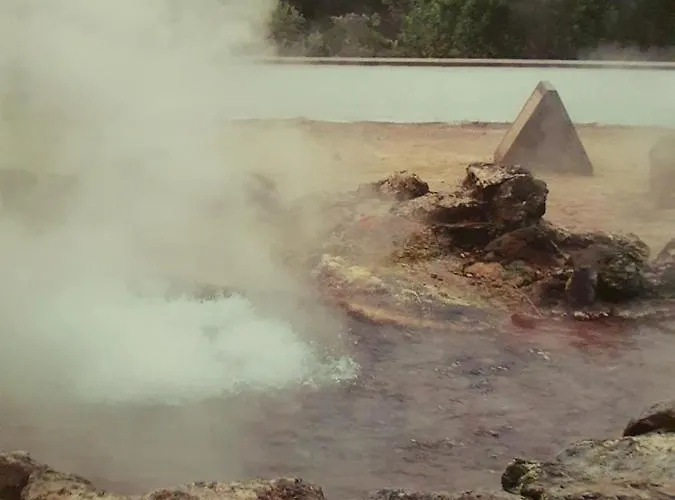 Aptº T2 Duplex - S. Pedro Iii شقة