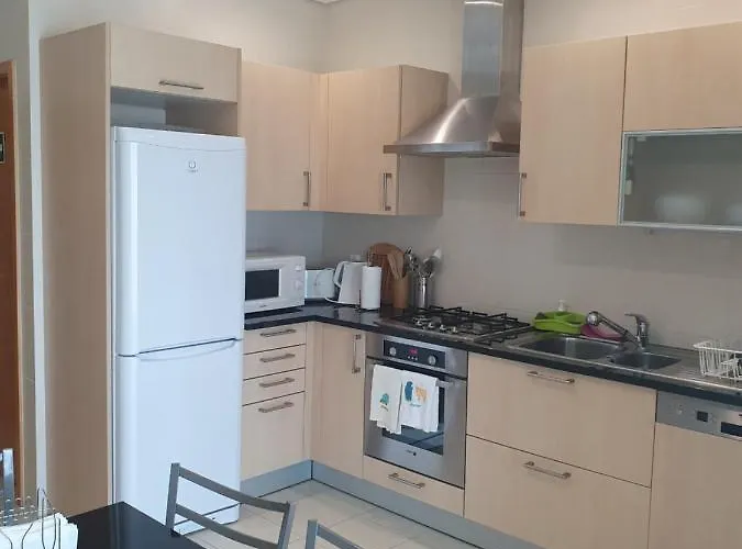 Aptº T2 Duplex - S. Pedro Iii * Ponta Delgada