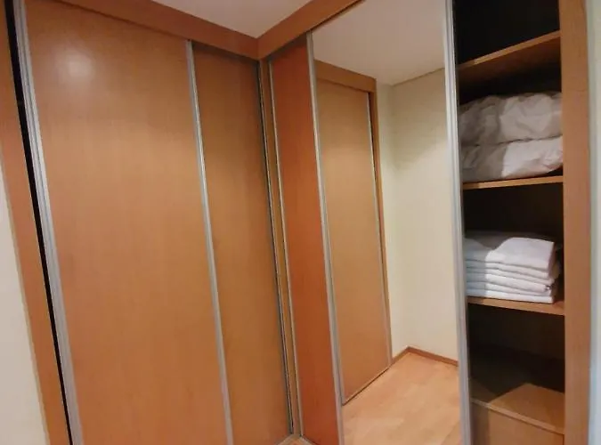 Aptº T2 Duplex - S. Pedro Iii 아파트 *